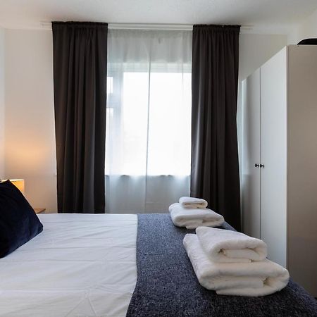 1-Bedroom Apartment With A Private Garden, Beach 5-Min Walk ウェーマス エクステリア 写真